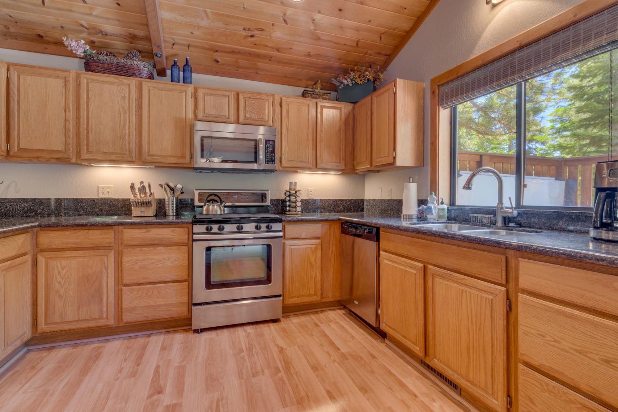 Modern 3Br Tahoe Cabin With Hot Tub Tahoe City Exterior foto