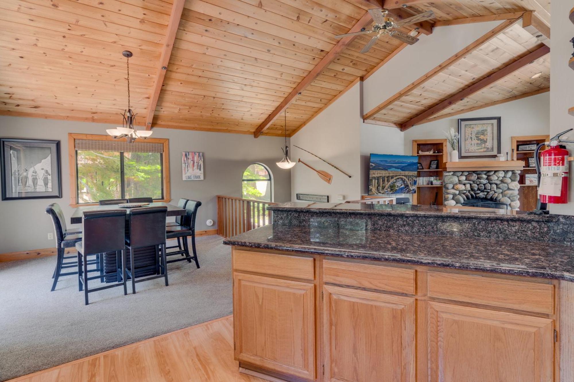 Modern 3Br Tahoe Cabin With Hot Tub Tahoe City Exterior foto